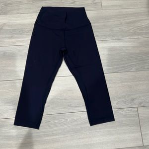 Lululemon navy blue align  capri leggings